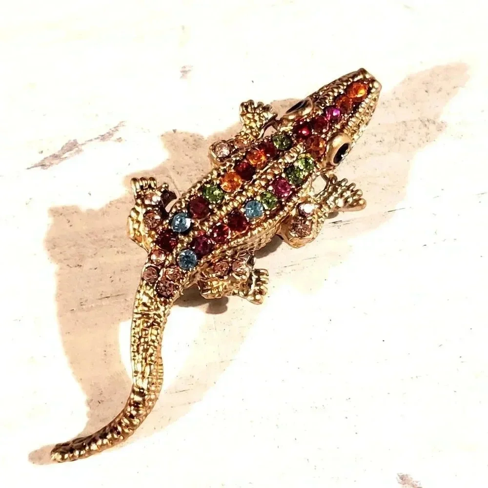 New Vintage 90s Y2K Multicolor Gold Crystal Gecko Lizard Brooch